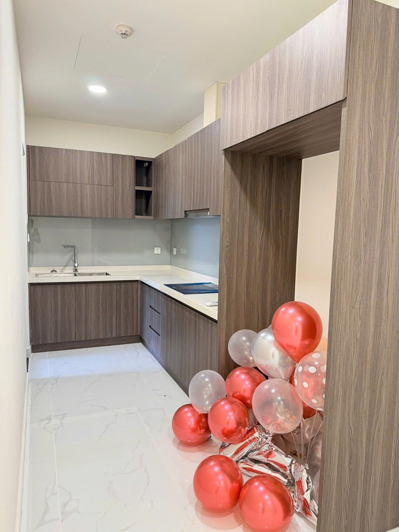 Ph&ograve;ng bếp căn hộ Diamond Centery 96m